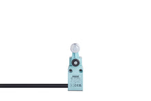 Load image into Gallery viewer, EMAS L61K13MEM121 L61 metal body roller lever limit switch, 1NO+1NC, IP67, 2m cable - alternative view